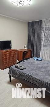 1-к квартира, посуточно, 40м2, 2/9 этаж