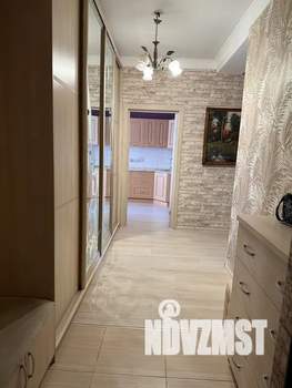 1-к квартира, посуточно, 65м2, 4/5 этаж