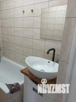 Студия квартира, посуточно, 30м2, 3/3 этаж