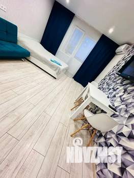 Студия квартира, посуточно, 33м2, 7/10 этаж