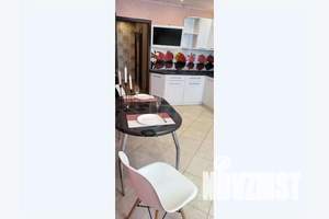 1-к квартира, посуточно, 40м2, 2/9 этаж