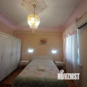 2-к квартира, посуточно, 40м2, 1/2 этаж