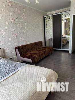 1-к квартира, посуточно, 37м2, 1/1 этаж