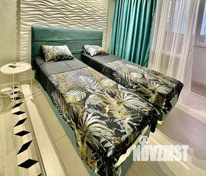 Студия квартира, посуточно, 30м2, 5/10 этаж