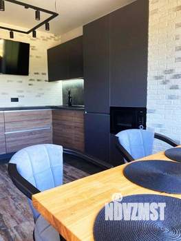 1-к квартира, посуточно, 42м2, 4/8 этаж