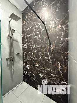 Студия квартира, посуточно, 42м2, 1/1 этаж