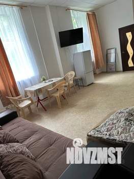 2-к квартира, посуточно, 60м2, 1/4 этаж