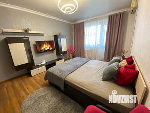 1-к квартира, посуточно, 38м2, 8/10 этаж