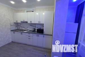 1-к квартира, посуточно, 38м2, 6/8 этаж