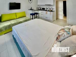 Студия квартира, посуточно, 30м2, 5/10 этаж