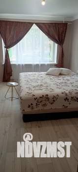 2-к квартира, посуточно, 45м2, 1/5 этаж