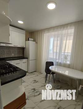 1-к квартира, посуточно, 35м2, 2/10 этаж