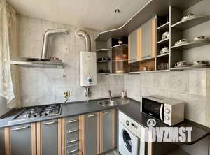 2-к квартира, посуточно, 55м2, 1/1 этаж