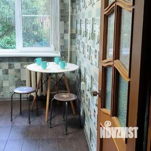 2-к квартира, посуточно, 52м2, 1/1 этаж