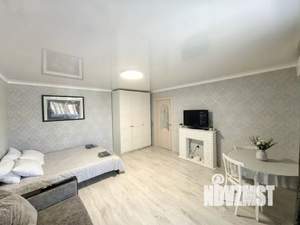 1-к квартира, посуточно, 37м2, 4/9 этаж