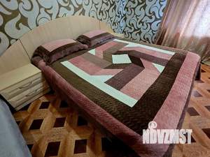 1-к квартира, посуточно, 40м2, 3/3 этаж