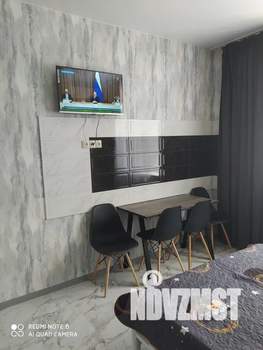 Студия квартира, посуточно, 25м2, 1/5 этаж