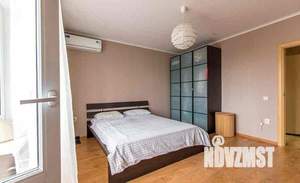 2-к квартира, посуточно, 66м2, 1/1 этаж