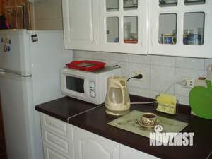 2-к квартира, посуточно, 40м2, 1/2 этаж