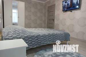 1-к квартира, посуточно, 38м2, 6/8 этаж