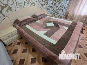 1-к квартира, посуточно, 40м2, 3/3 этаж