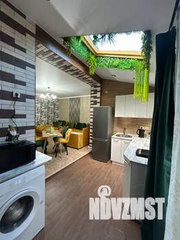 Студия квартира, посуточно, 35м2, 1/1 этаж