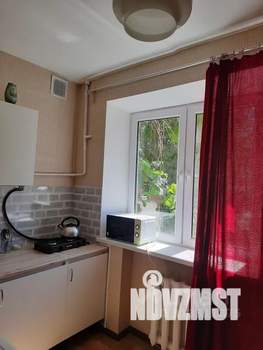 1-к квартира, посуточно, 35м2, 1/5 этаж