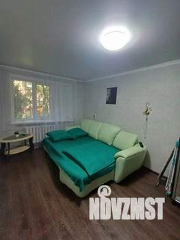 1-к квартира, посуточно, 35м2, 1/1 этаж