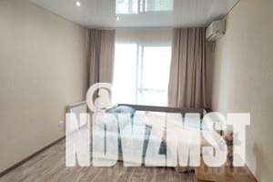 2-к квартира, посуточно, 10м2, 2/55 этаж