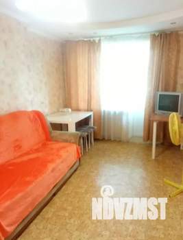 1-к квартира, посуточно, 40м2, 4/5 этаж