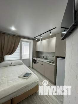 Студия квартира, посуточно, 15м2, 1/10 этаж