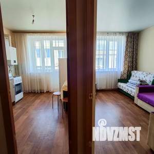 1-к квартира, посуточно, 33м2, 3/3 этаж