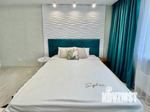 Студия квартира, посуточно, 30м2, 5/10 этаж