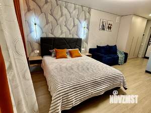 Студия квартира, посуточно, 35м2, 6/10 этаж