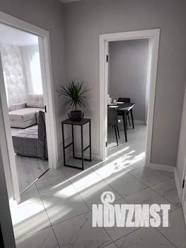 1-к квартира, посуточно, 40м2, 10/10 этаж