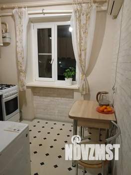 1-к квартира, посуточно, 32м2, 5/5 этаж