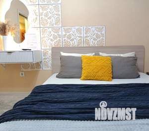 2-к квартира, посуточно, 42м2, 1/5 этаж