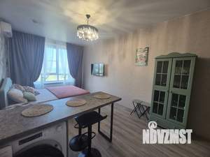 Студия квартира, посуточно, 30м2, 9/17 этаж