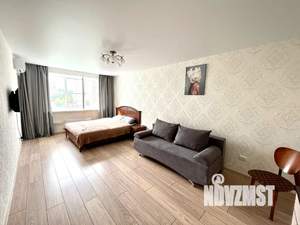 1-к квартира, посуточно, 44м2, 5/10 этаж