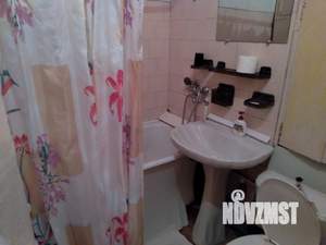 2-к квартира, посуточно, 44м2, 5/5 этаж