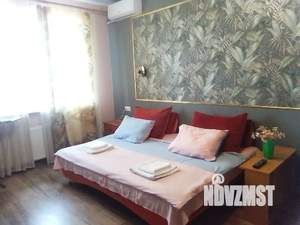 1-к квартира, посуточно, 42м2, 4/4 этаж