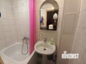 2-к квартира, посуточно, 40м2, 1/2 этаж