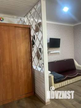 Студия квартира, посуточно, 39м2, 1/1 этаж