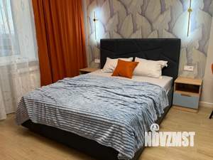 Студия квартира, посуточно, 35м2, 6/10 этаж