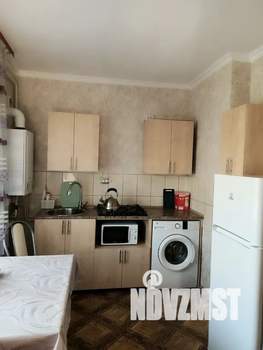 1-к квартира, посуточно, 28м2, 1/1 этаж