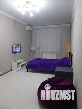 1-к квартира, посуточно, 46м2, 2/3 этаж