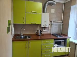 1-к квартира, посуточно, 32м2, 3/5 этаж