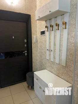 1-к квартира, посуточно, 53м2, 1/1 этаж