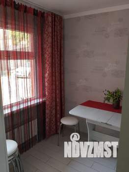 1-к квартира, посуточно, 30м2, 1/2 этаж