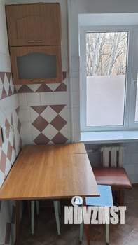 3-к квартира, на длительный срок, 56м2, 2/5 этаж